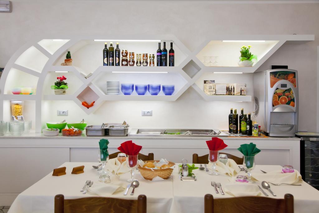 Hotel Fabris Caorle Exterior foto