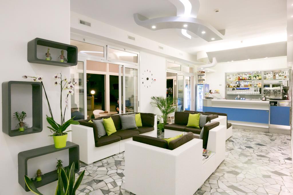 Hotel Fabris Caorle Exterior foto